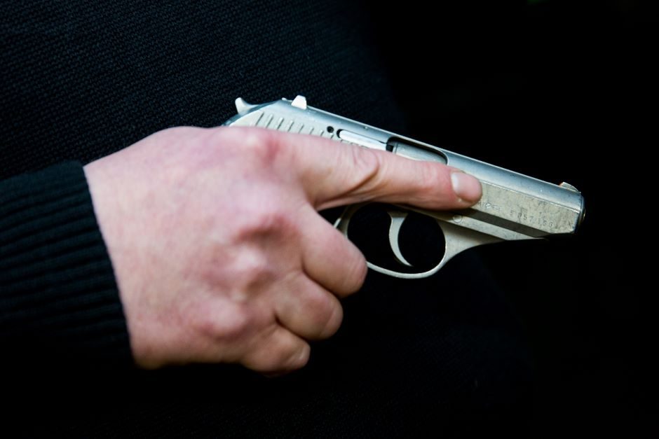 Šalčininkų rajone kilus žodiniui konfliktui vyras iššovė iš pistoleto