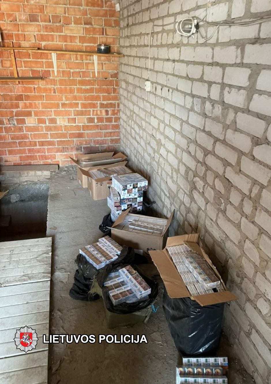 Kauno mieste ir rajone sulaikyta 10 tūkst. kontrabandinių cigarečių pakelių
