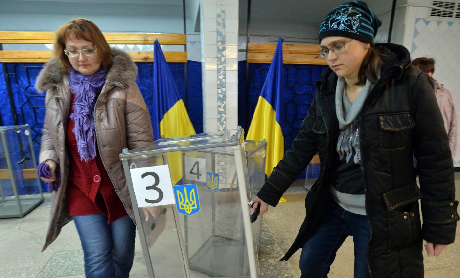 Ukrainos parlamento rinkimų balsai bus skaičiuojami elektronine sistema