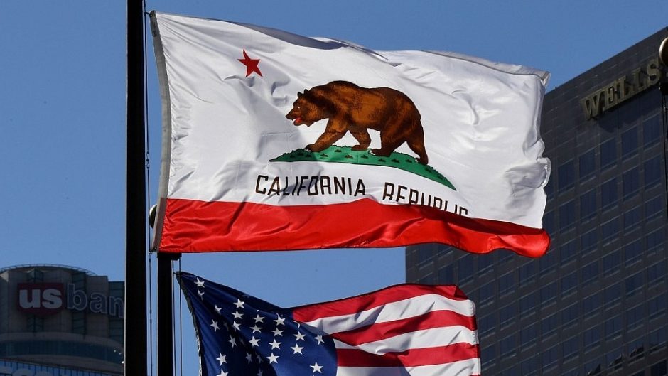 Milijardierius siūlo padalyti Kaliforniją – sukūrus tris valstijas padėtis pagerėtų