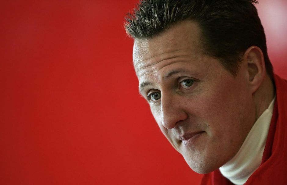 Buvusio lenktynininko M. Schumacherio būklė gerėja