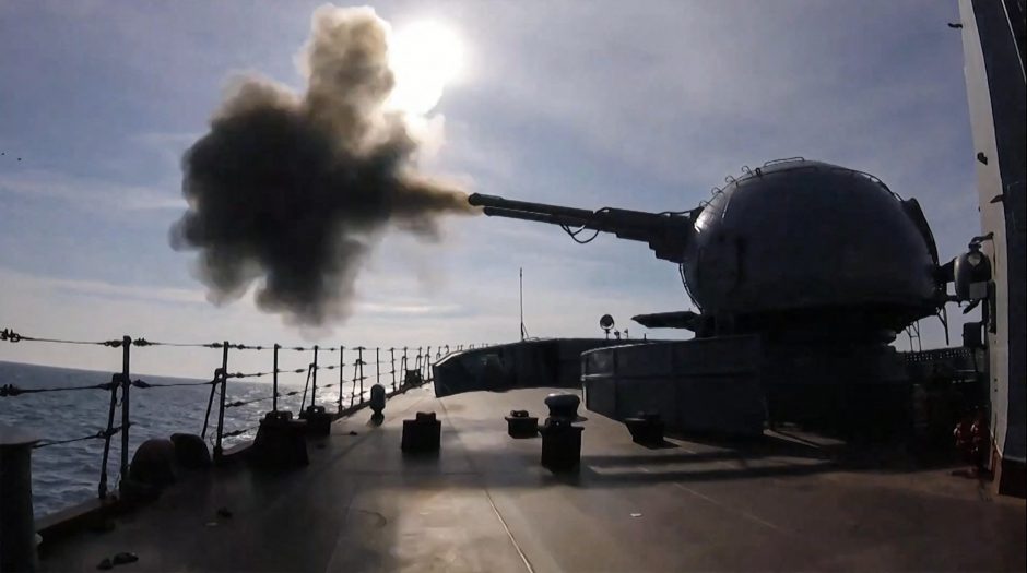 Ukraina sako okupuotame Kryme smogusi Rusijos laivui