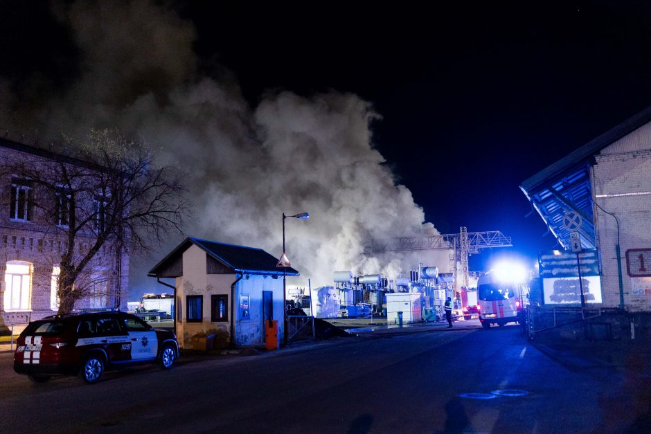 PAGD: gaisras Vilniuje, „Lietuvos geležinkelių“ teritorijoje, lokalizuotas