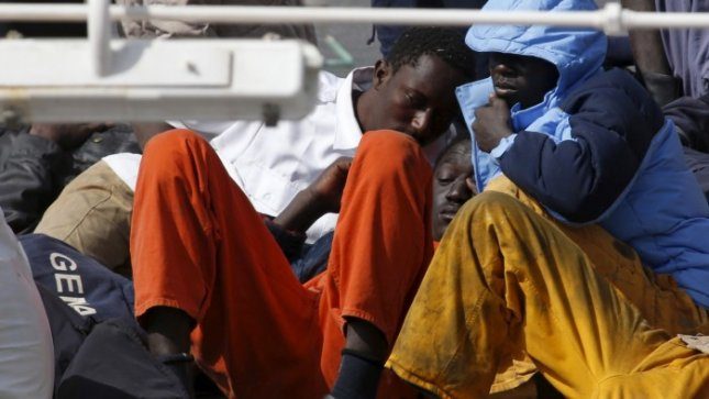 Prokuroras: migrantai buvo užrakinti skęstančiame laive