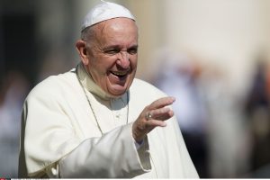 Popiežius atnaujino seksualinio išnaudojimo atvejų tyrimo normas