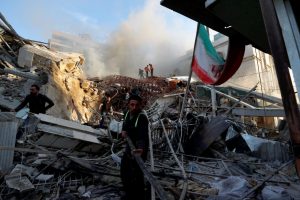 SOHR: tarp žuvusiųjų per Izraelio smūgį Damaske – Irano „Quds“ pajėgų vadas regionui