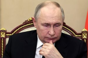 Žiniasklaida: ieškodamas priešų, V. Putinas prarado budrumą savo šalyje