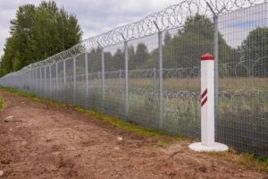 Latvija: rytinei sienai stiprinti reikės šimtų milijonų eurų per penkerius metus