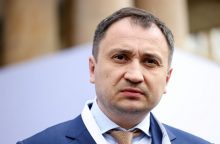 Korupcija įtariamas Ukrainos žemės ūkio ministras siūlo atsistatydinti