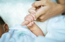 Jonavos rajone po dezinfekcijos blogai pasijuto ir į gydymo įstaigą išvežta moteris su kūdikiu