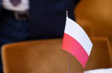 Lenkijoje, kur turėjo vykti ministrų posėdis, rasta pasiklausymui skirta įranga