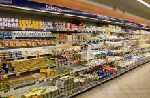 Pusšimtis Seimo narių prekybos tinklus ragina žymėti tiekiančių į Rusiją bendrovių prekes