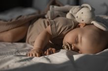 Ramus ir kokybiškas kūdikių miegas – misija įmanoma