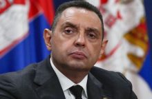 Serbijos vyriausybėje dirbs sankcionuotas buvęs žvalgybos vadovas, palankus Rusijai